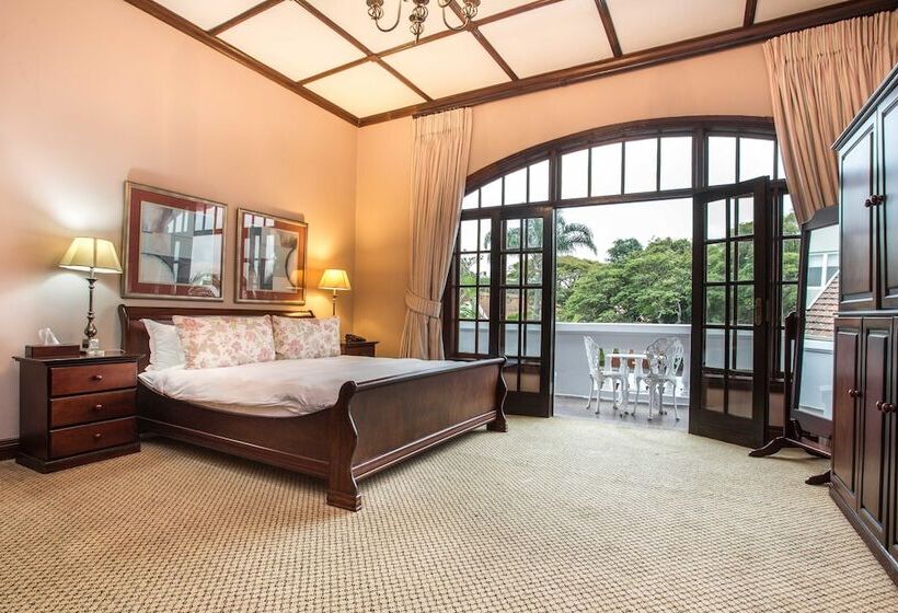 酒店 Audacia Manor