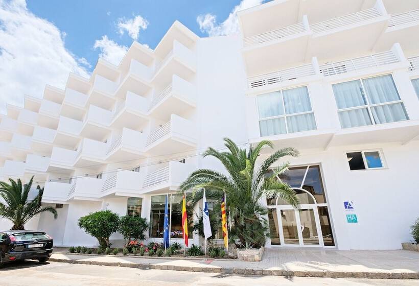 Azuline Hotel Palmanova Garden