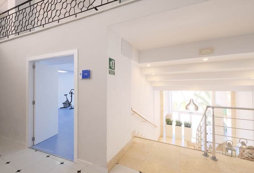 Azuline Hotel Palmanova Garden