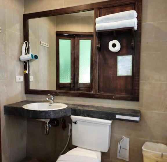 בית מלון כפרי Baan Panwa Resort