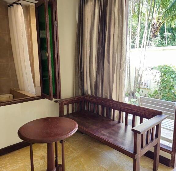 בית מלון כפרי Baan Panwa Resort