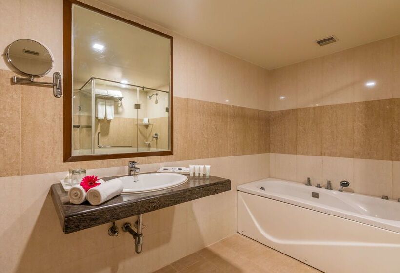 Отель Best Western Ramachandra