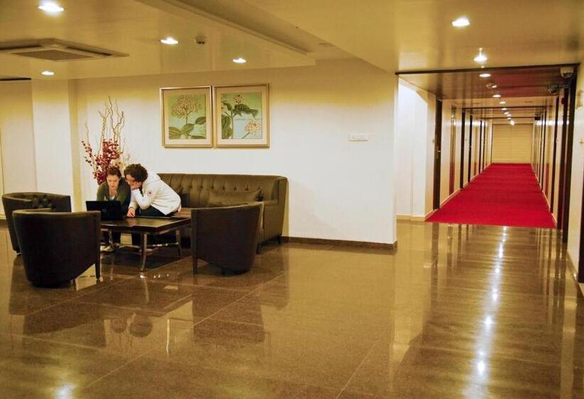 Отель Best Western Ramachandra