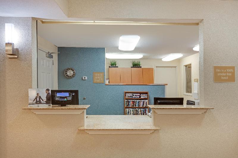 Отель Candlewood Suites Destin Sandestin Area, An Ihg