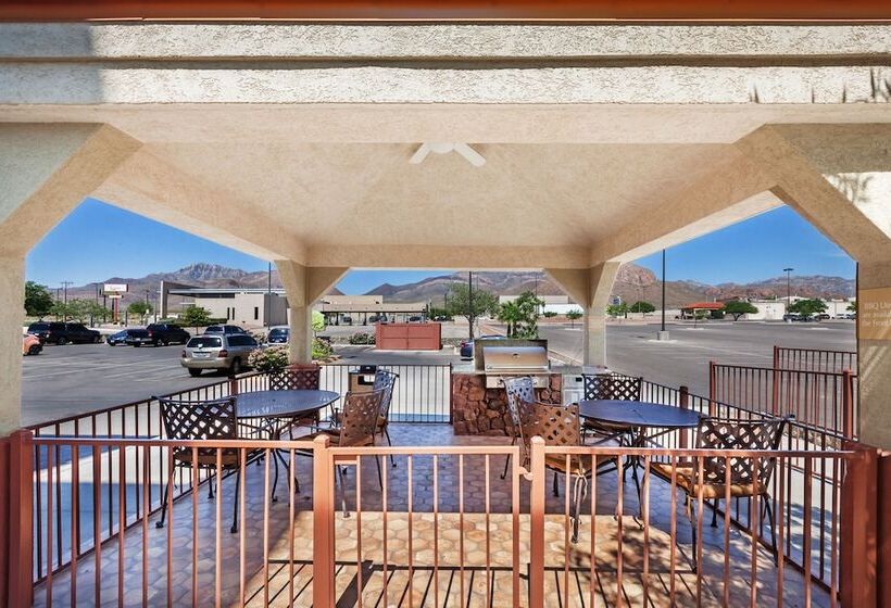 호텔 Candlewood Suites El Paso, An Ihg