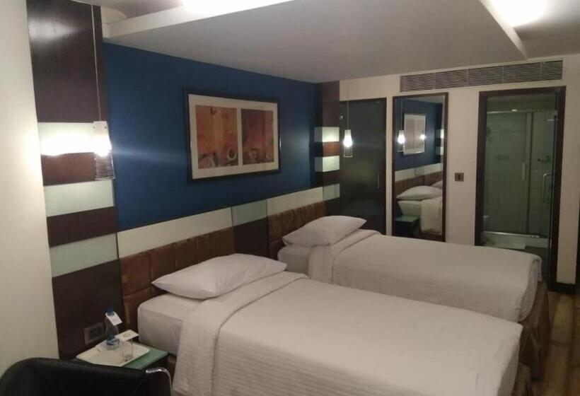 Lemon Tree Hotel, Centre Point, Jamshedpur