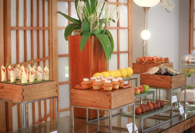 호텔 Courtyard By Marriott Bali Nusa Dua Resort