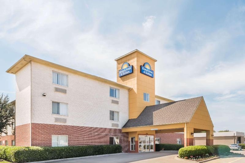 호텔 Days Inn & Suites By Wyndham Dallas