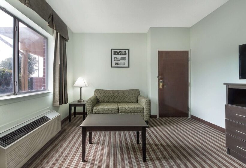 호텔 Days Inn & Suites By Wyndham Dallas