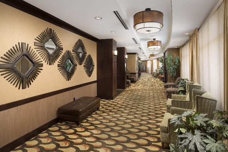 هتل Doubletree By Hilton Denver International Airport