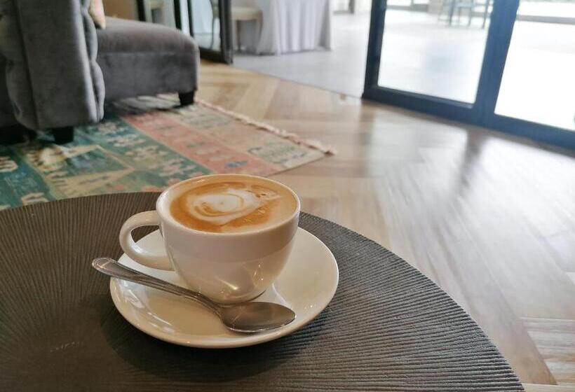 Отель Endless Horizons Boutique