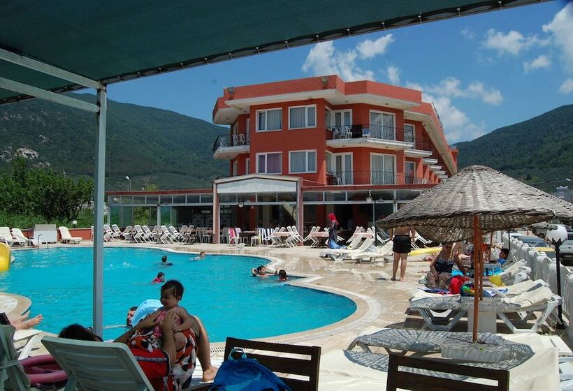 בית מלון כפרי Erdek Benan