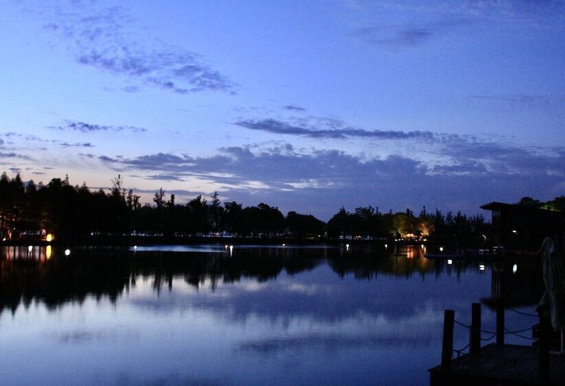 فندق Fairmont Yangcheng Lake