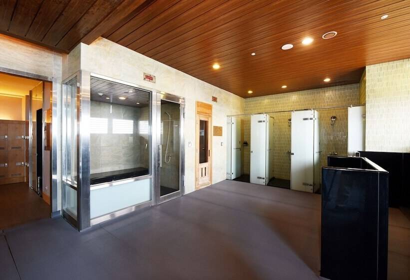 Fullon Hotel Tamsui Fishermen S Wharf