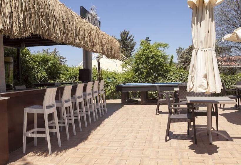 בית מלון כפרי Green Peace