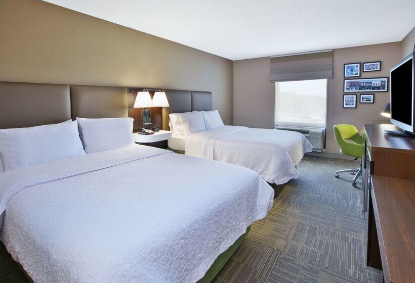 ホテル Hampton Inn Commerce Novi