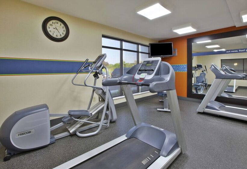 ホテル Hampton Inn Commerce Novi