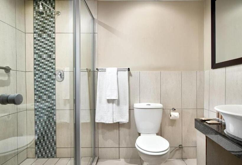 Protea Hotel By Marriott Pretoria Hatfield