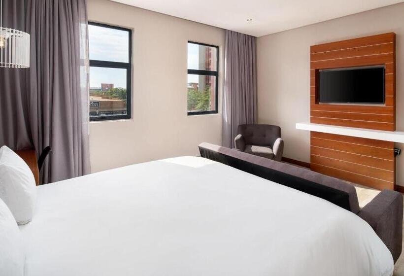 Protea Hotel By Marriott Pretoria Hatfield