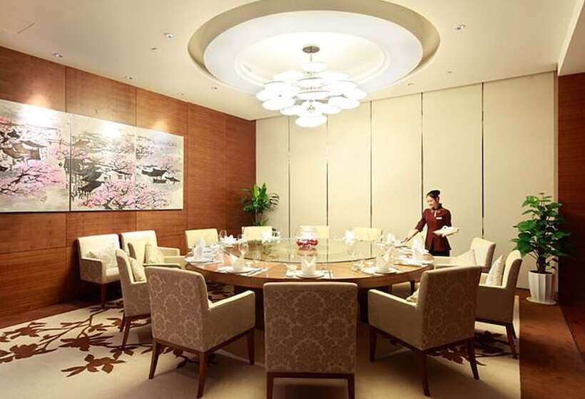בית מלון כפרי Holiday Inn Nantong Oasis International, An Ihg