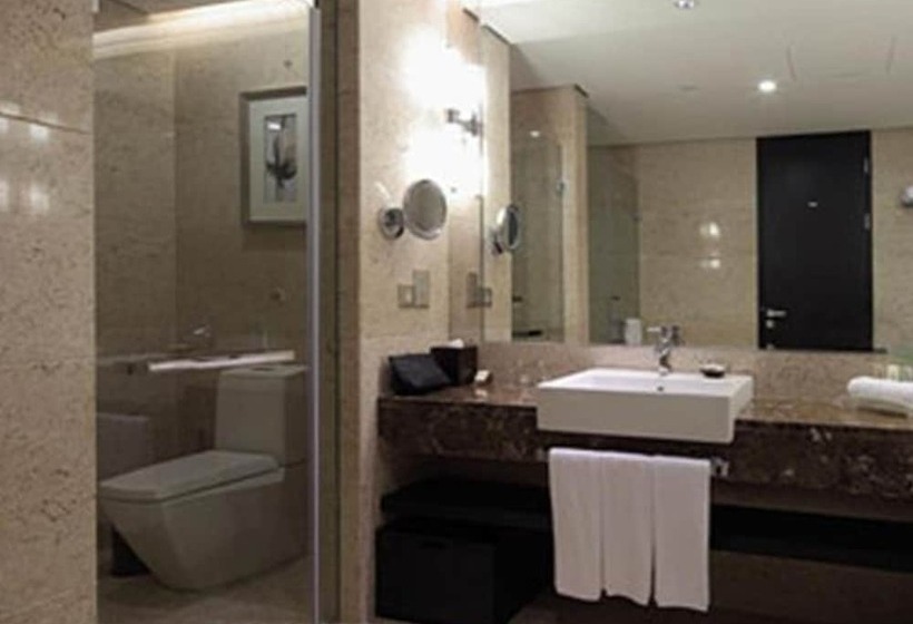 בית מלון כפרי Holiday Inn Nantong Oasis International, An Ihg