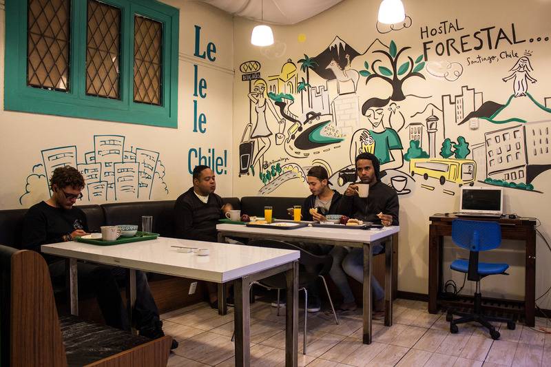 فندق Hostal Forestal