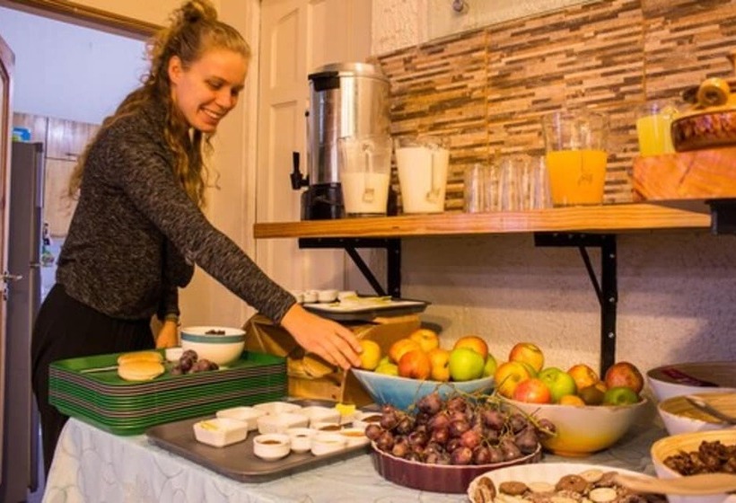 فندق Hostal Forestal