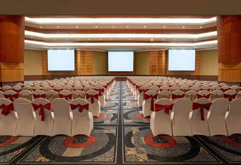 Hyderabad Marriott Hotel & Convention Centre