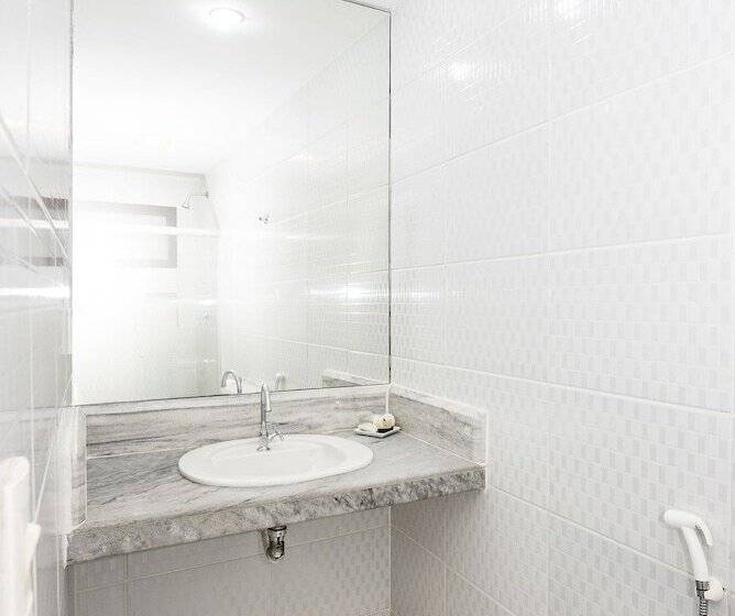 酒店 La Belle Beach