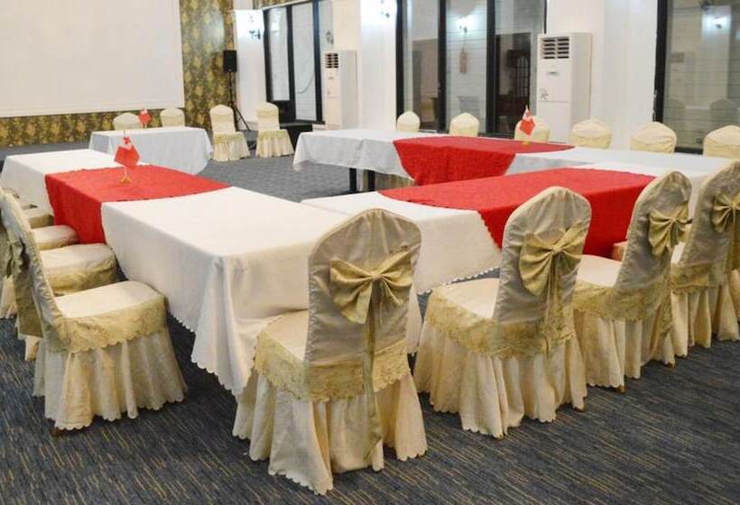 هتل Loumaile Lodge