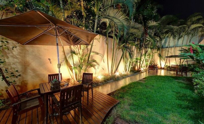 בית מלון כפרי Maione