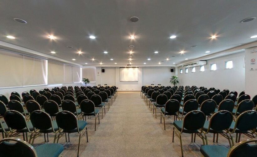 בית מלון כפרי Maione