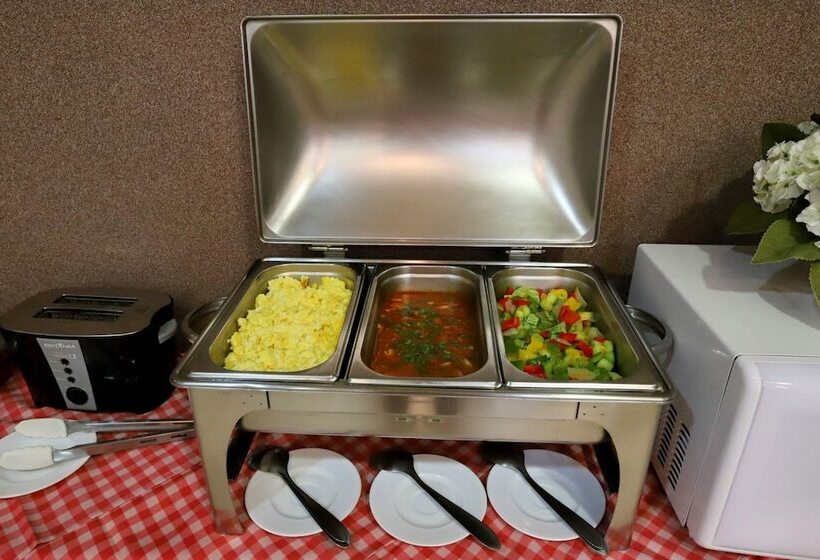 בית מלון כפרי Maione