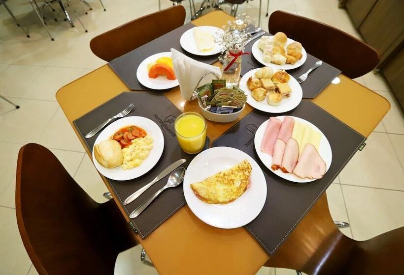 בית מלון כפרי Maione