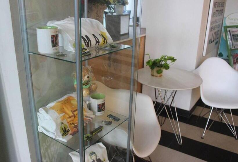 Maxonehotels.com At Sabang