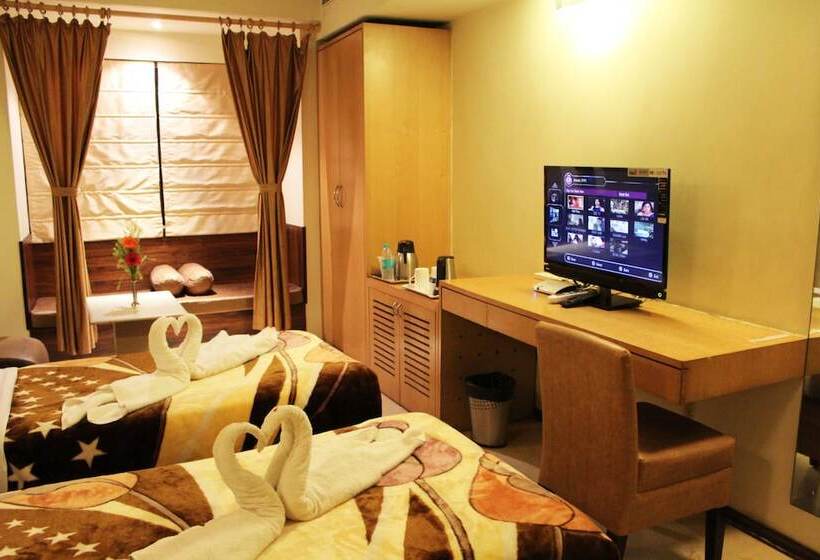 호텔 Mayur Residency