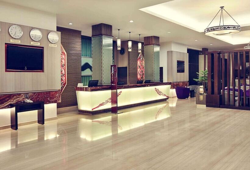 هتل Mercure Pontianak City Center