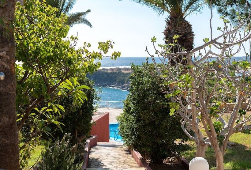 Отель Porto Belissario