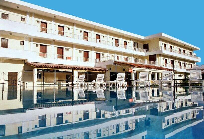 Отель Prassino Nissi