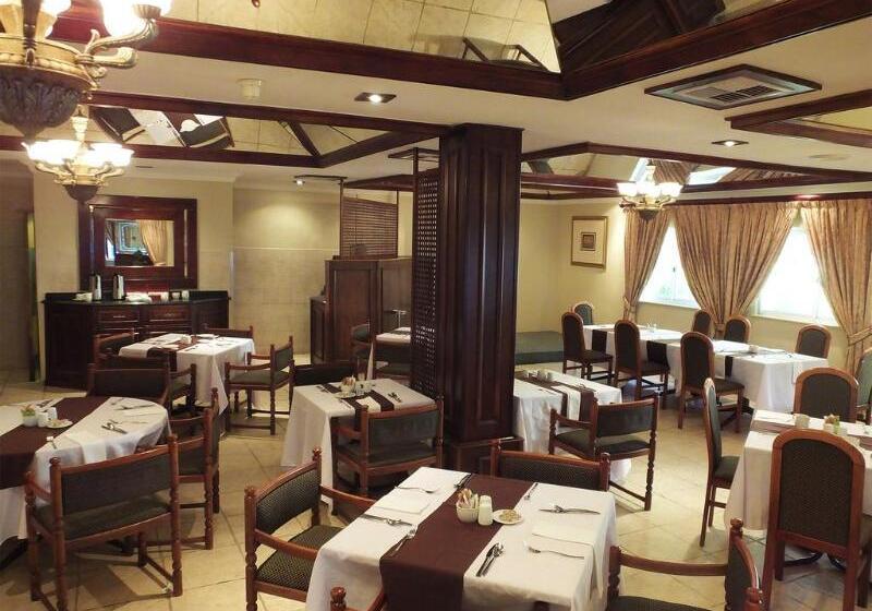 Premier Hotel The Richards