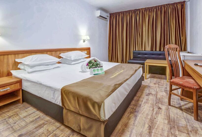 Prestige Hotel And Aquapark All Inclusive