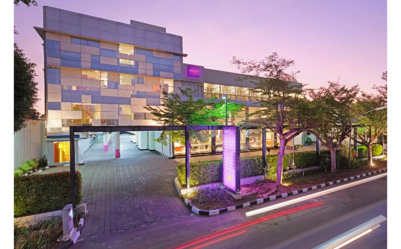 Quest Hotel Simpang Lima   Semarang By Aston