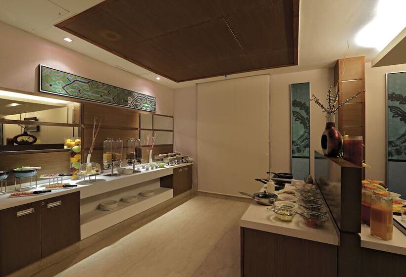 Radisson Blu Hotel, Greater Noida