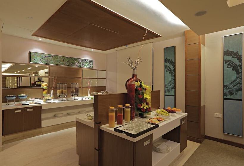 Radisson Blu Hotel, Greater Noida