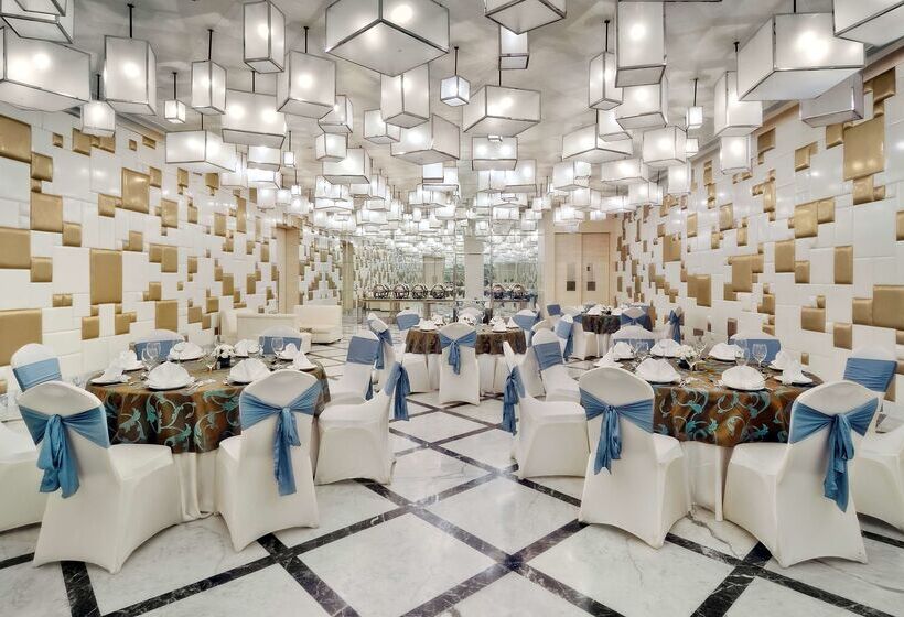 Radisson Blu Hotel New Delhi Paschim Vihar