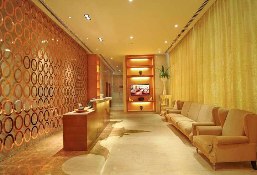 Radisson Blu Hotel New Delhi Paschim Vihar