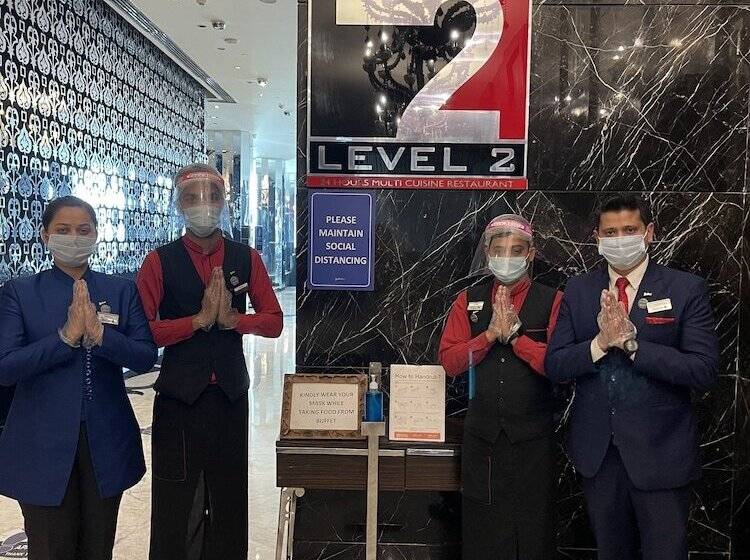 Radisson Blu Hotel New Delhi Paschim Vihar