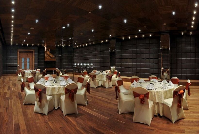 Radisson Blu Hotel New Delhi Paschim Vihar