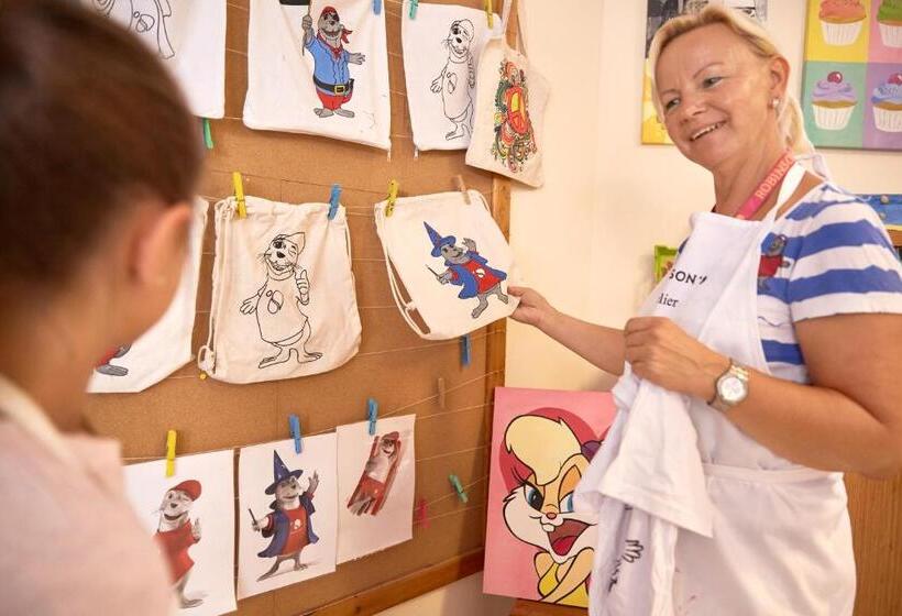 호텔 Robinson Pamfilya   All Inclusive