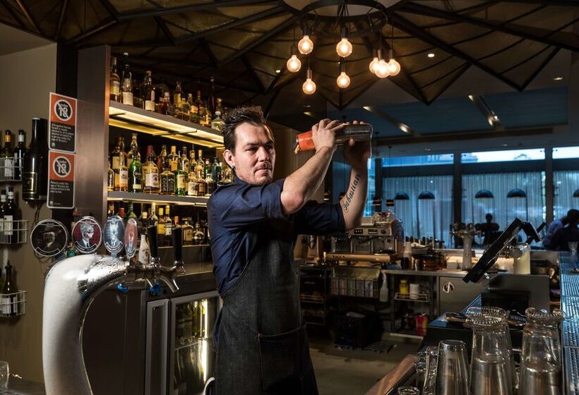 בית מלון כפרי Rydges Campbelltown